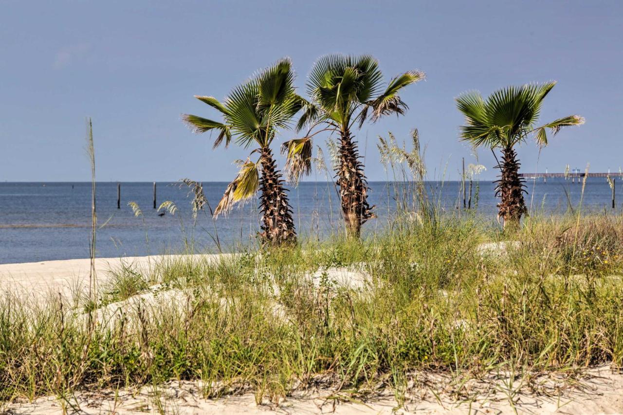 The Palm Bay St Louis Home - Walk To Beach! Waveland Екстериор снимка