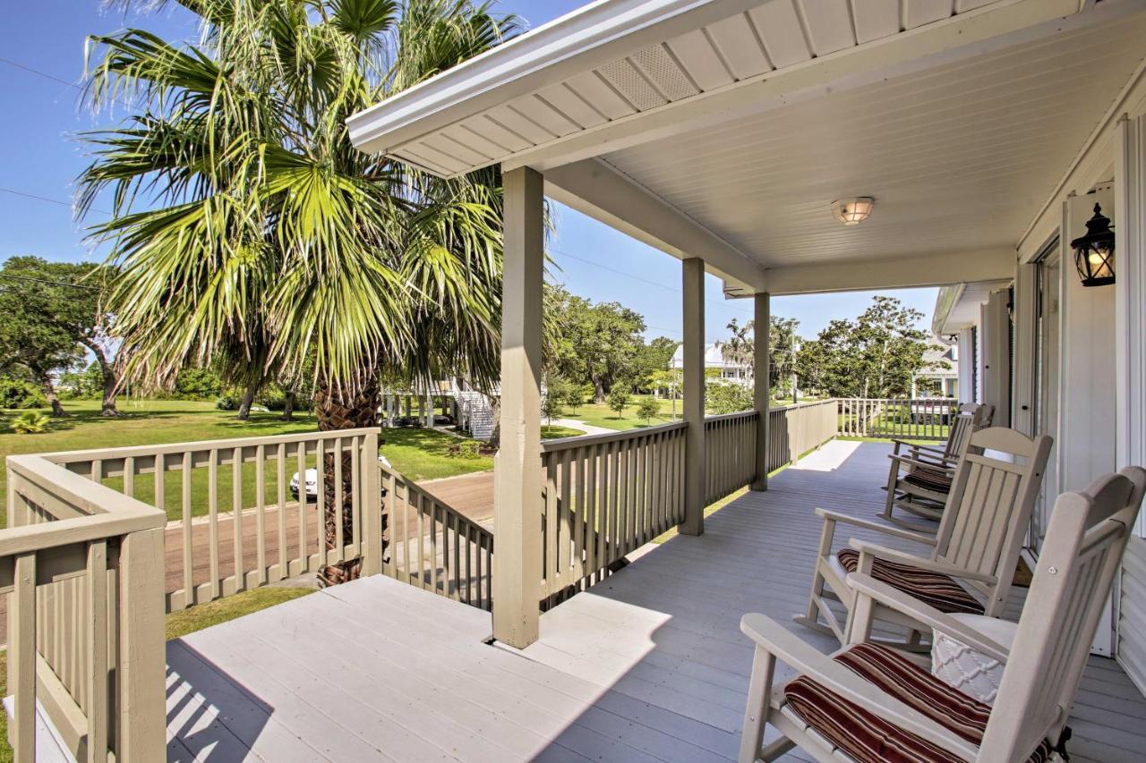The Palm Bay St Louis Home - Walk To Beach! Waveland Екстериор снимка